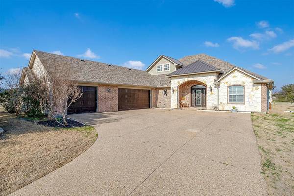 6236 Montrose Street, Cleburne, TX 76033