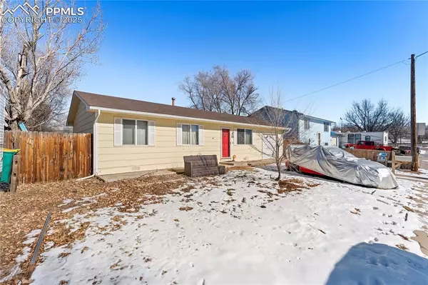 307 Iris DR, Fountain, CO 80817