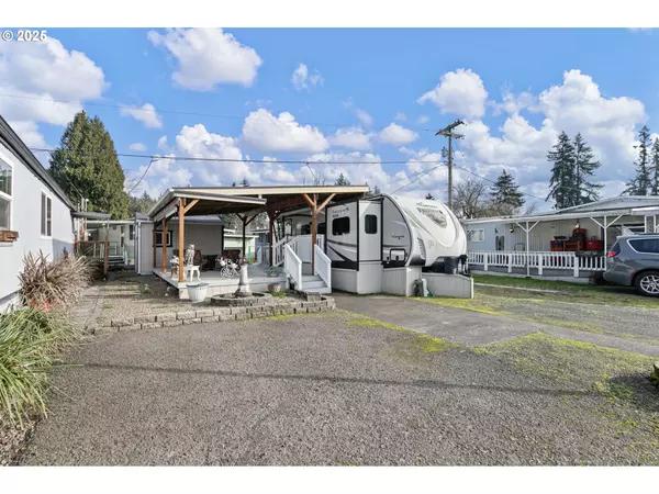 Eugene, OR 97408,3900 Coburg RD #66