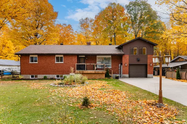 15 MUNDY AVE, Simcoe, ON L9M 0B5