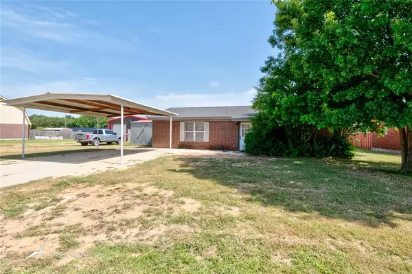 Clyde, TX 79510,1810 Tonkawa Circle