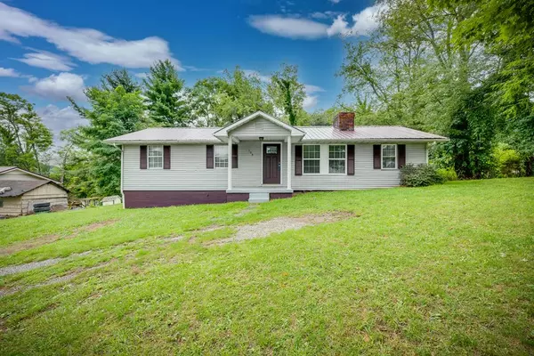 103 Whites Subdivision Road, Cedar Bluff, VA 24609