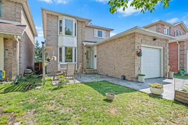 Kingston, ON K7K 6N1,8 RICHDALE CT