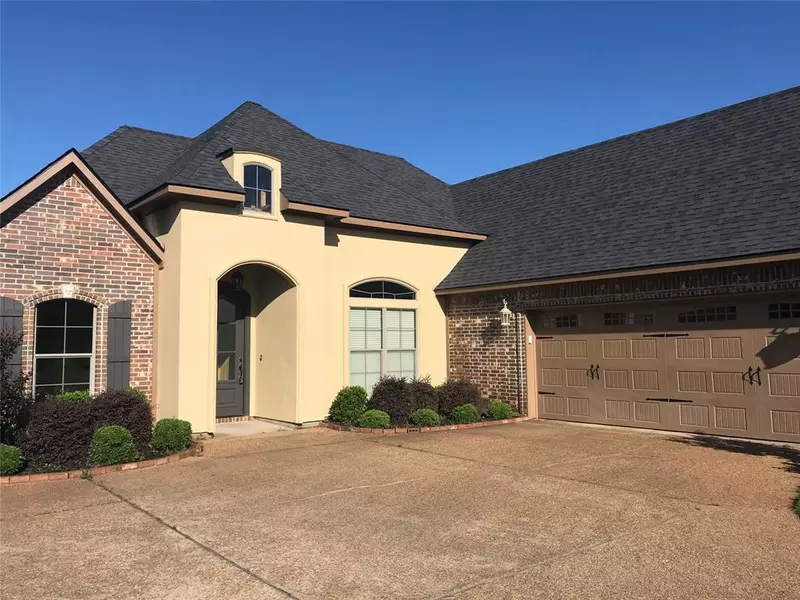 602 Matador Court, Bossier City, LA 71111