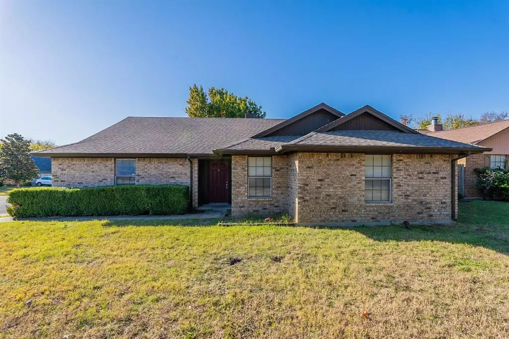 Fort Worth, TX 76134,1401 Sunny Glen Street