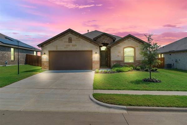 Cleburne, TX 76033,1215 Dublin Drive