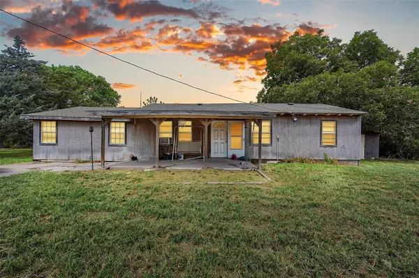 403 Caddo Street, Josephine, TX 75173