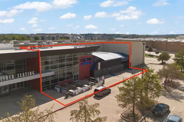 1581 SW Wilshire Boulevard #101, Burleson, TX 76028