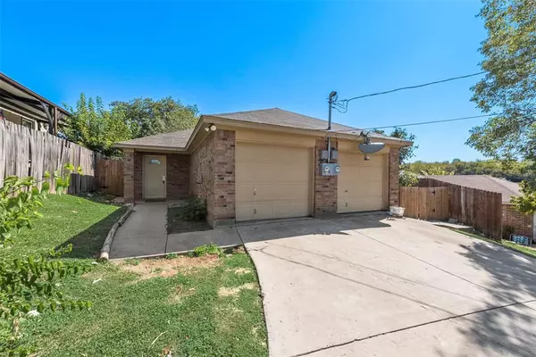 3008 Prairie Avenue #B, Fort Worth, TX 76106