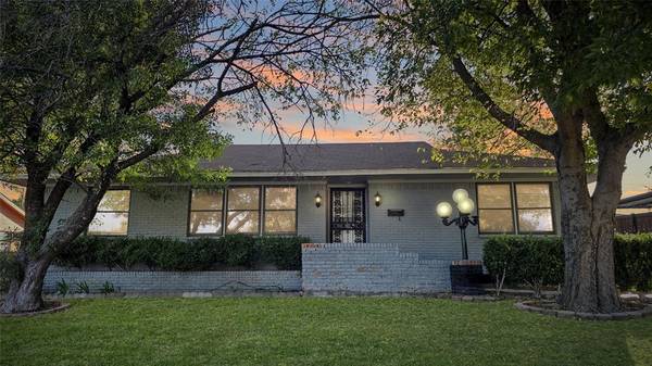 5706 Rocky Ridge Road, Dallas, TX 75241