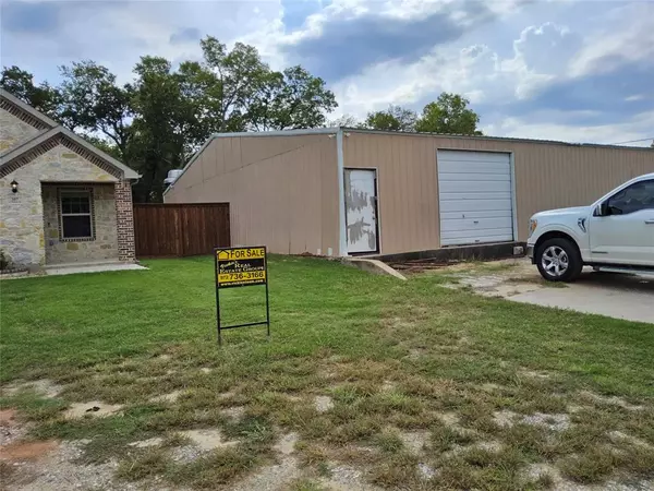 Celeste, TX 75423,307 Milton Street