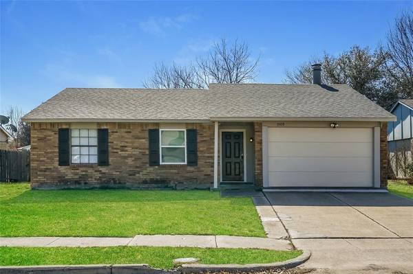 1509 Santa Fe Trail, Grand Prairie, TX 75052