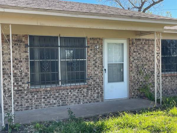 5231 State Highway 34 S, Greenville, TX 75402