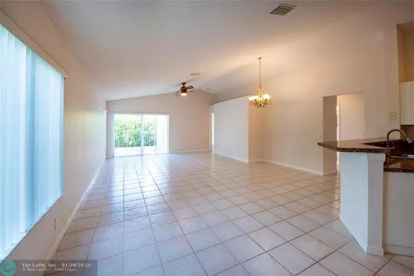 Weston, FL 33331,4378 Dogwood Circle