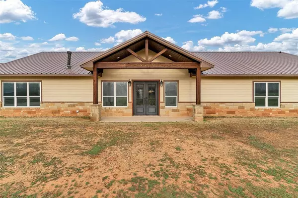 Granbury, TX 76049,4840 Rhea Road