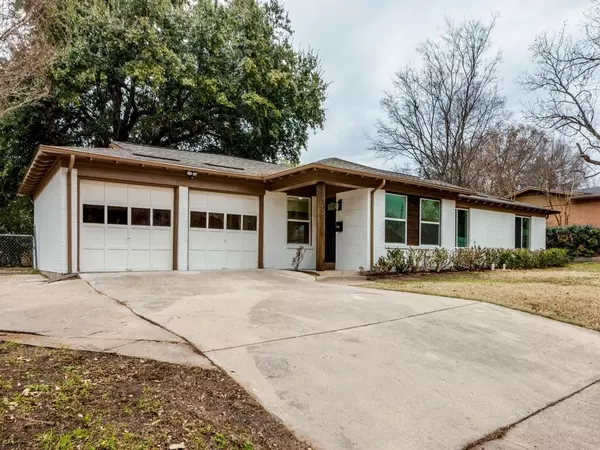 Fort Worth, TX 76116,8320 Saddle Trail