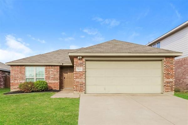 7624 Hollow Point Drive, Fort Worth, TX 76123