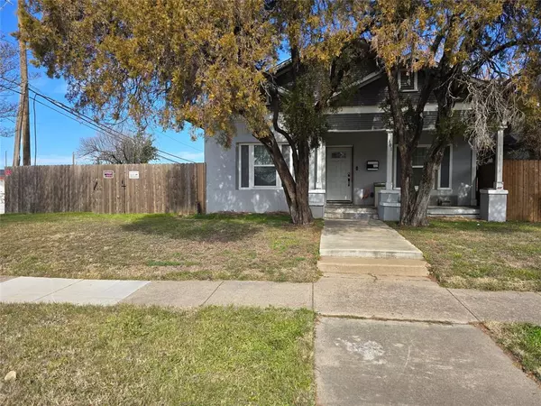 301 E Morningside Drive, Fort Worth, TX 76104