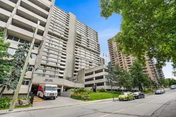 530 Laurier AVE W #2304, Ottawa, ON K1R 7T1