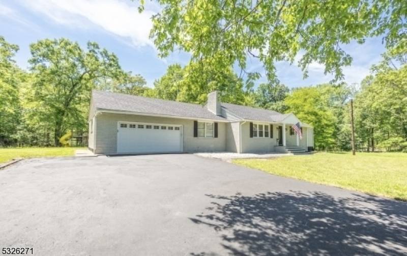 43 Four Corners Rd, Blairstown Twp., NJ 07825