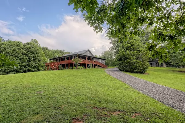 Blairsville, GA 30512,131 Horseshoe Lane