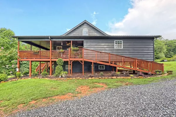 Blairsville, GA 30512,131 Horseshoe Lane