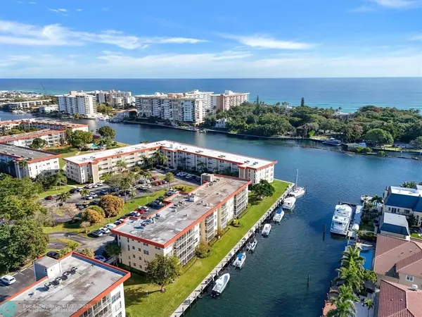 Lighthouse Point, FL 33064,3050 NE 48th Ct  #401