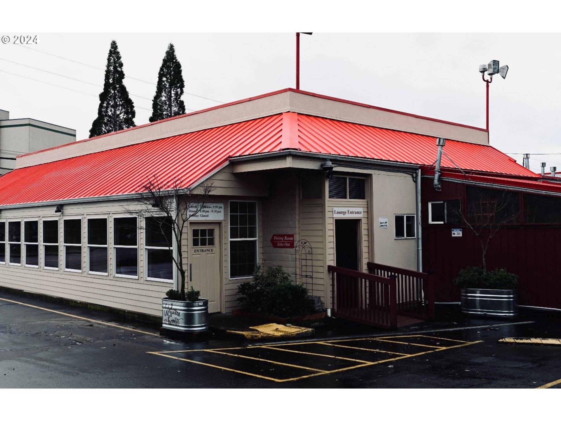 Portland, OR 97225,8975 SW BEAVERTON HILLSDALE HWY