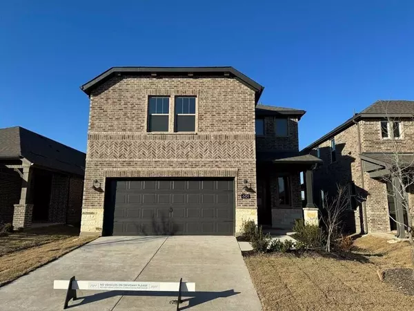 601 Waterhouse Lake Drive, Anna, TX 75409