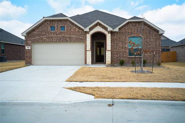 924 Dustwood Drive, Haslet, TX 76052