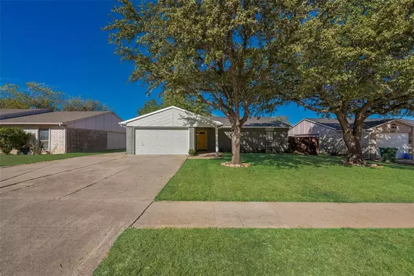 5233 Knox Drive, The Colony, TX 75056