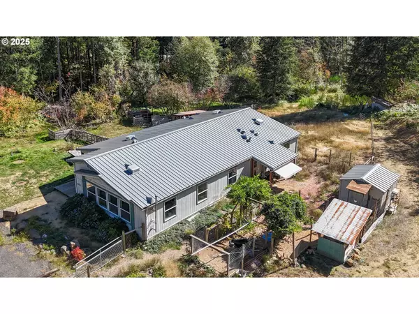 Carson, WA 98610,801 HEMLOCK RD