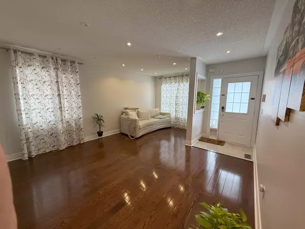 Brampton, ON L7A 1Y2,28 Sunnybrook CRES