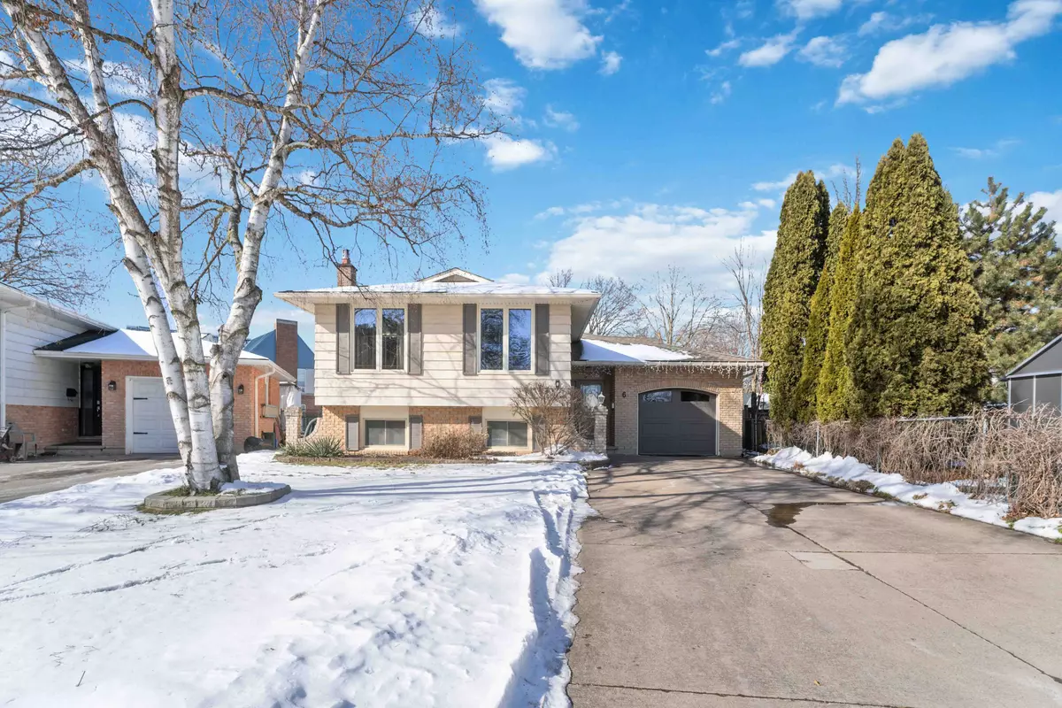 St. Catharines, ON L2N 7A1,6 Romko CT