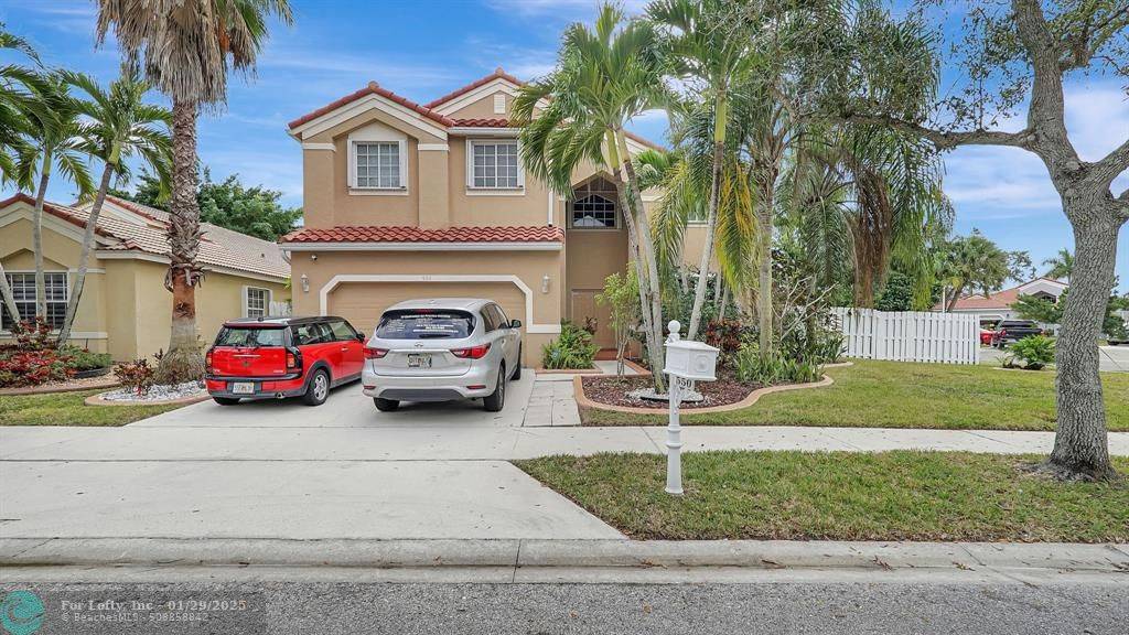 550 Slippery Rock Rd, Weston, FL 33327