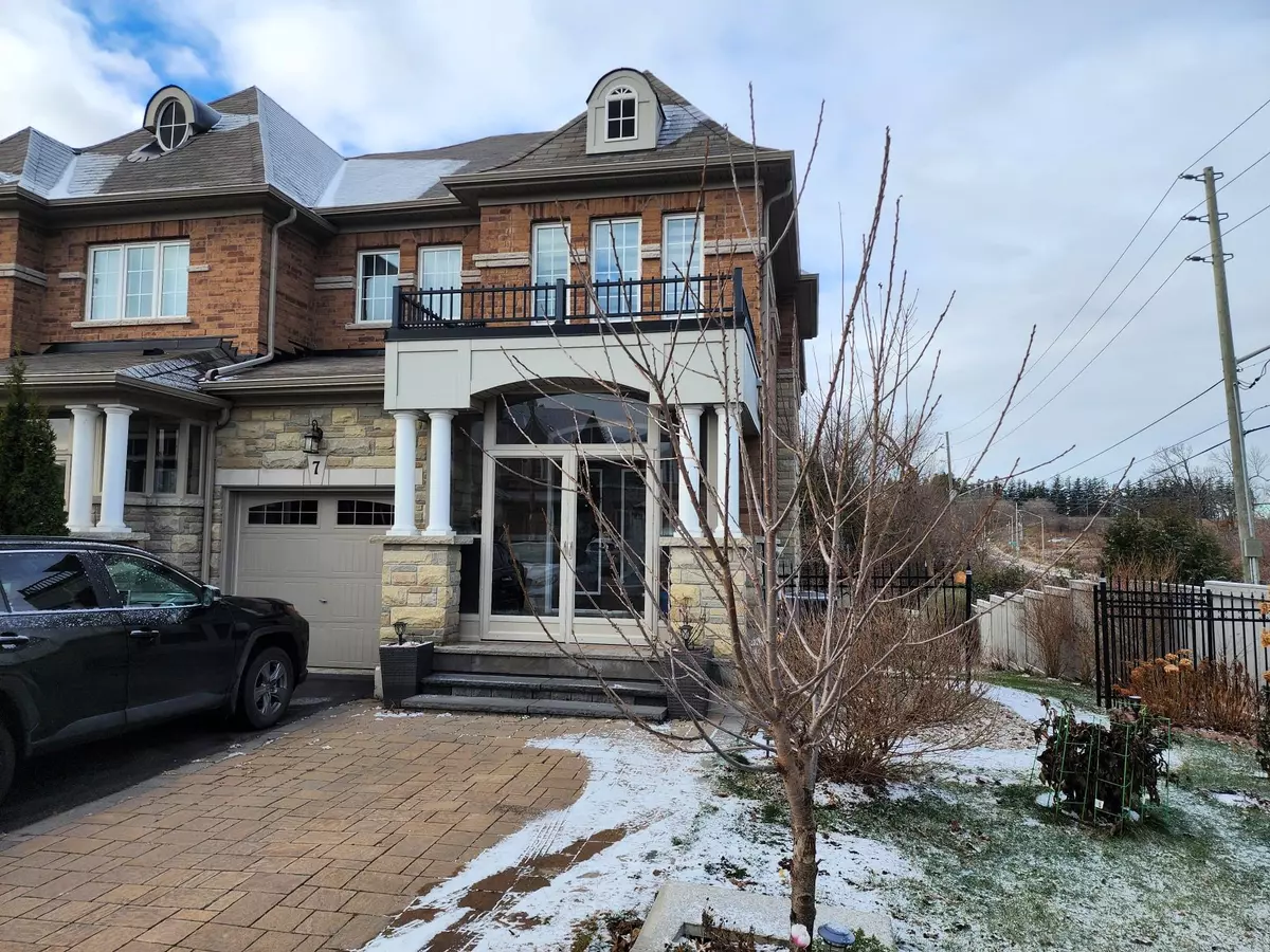 Richmond Hill, ON L4S 2T3,7 Gamble Glen CRES #BSMNT