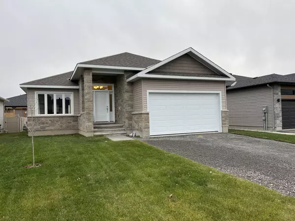 53 Craig ST, Russell, ON K4R 1A6