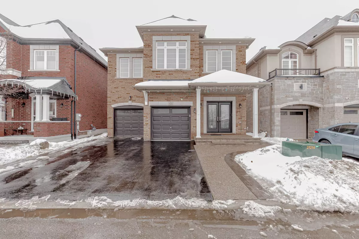 Brampton, ON L7A 4J8,31 Lola CRES