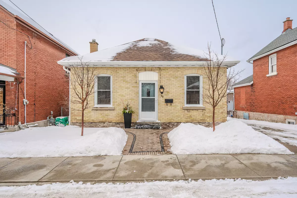 Guelph, ON N1E 3B9,36 Manitoba ST