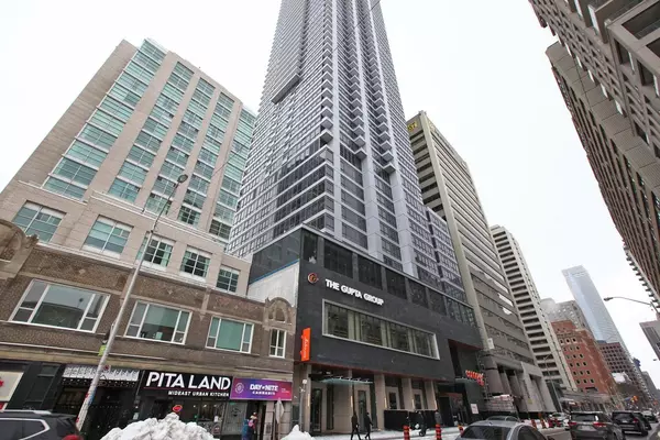 395 Bloor ST E #3504, Toronto C08, ON M4W 0B4