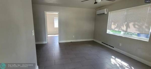 Hallandale Beach, FL 33009,800 Moffett St  #4