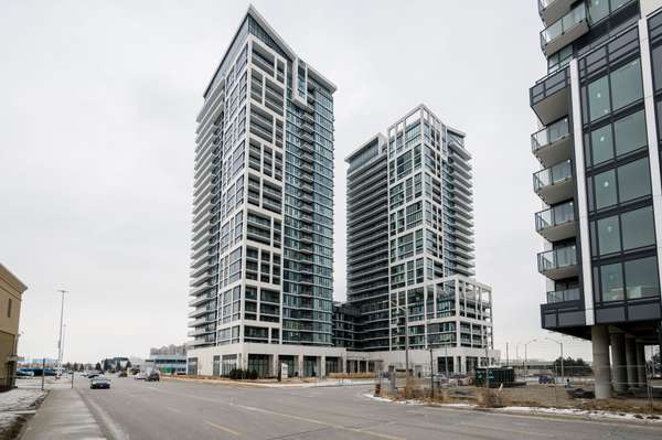 9000 Jane ST #2204, Vaughan, ON L4K 0M6