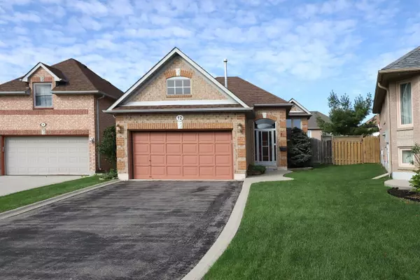 12 Summerfield CRES, Brampton, ON L6X 4L3