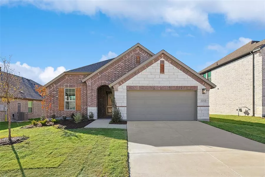 1212 Staffords Point Lane, Anna, TX 75409