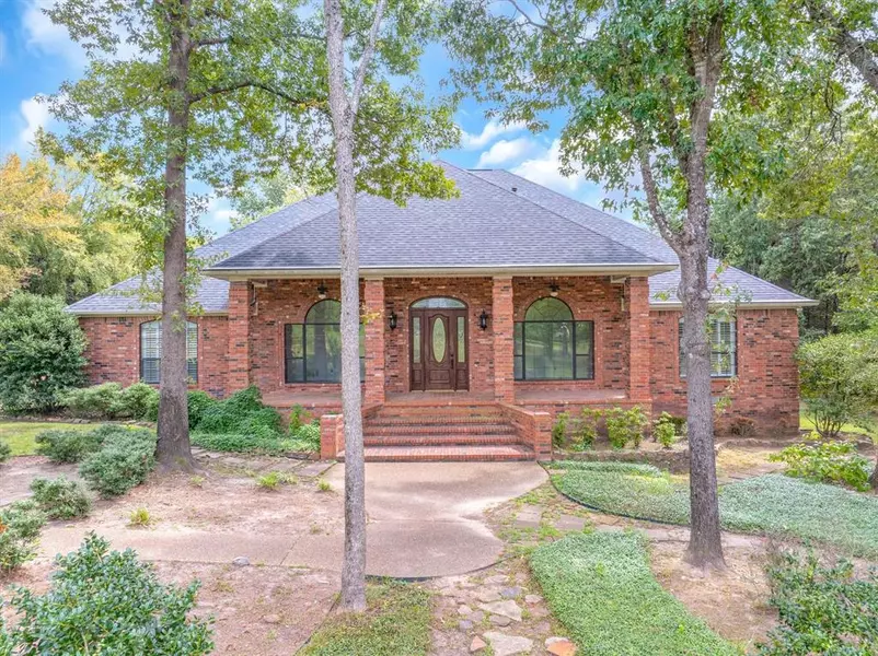 4601 Dickens, Athens, TX 75751