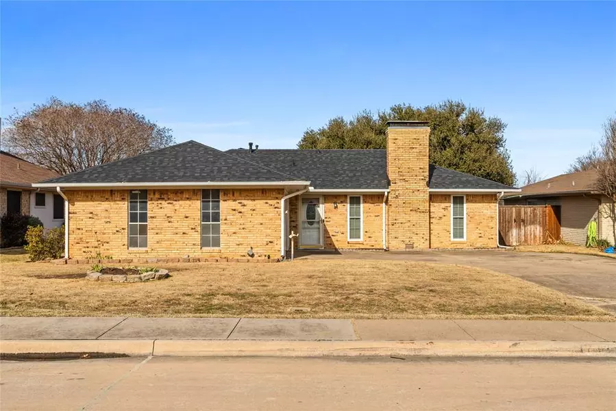 1713 Juniper Lane, Lewisville, TX 75077