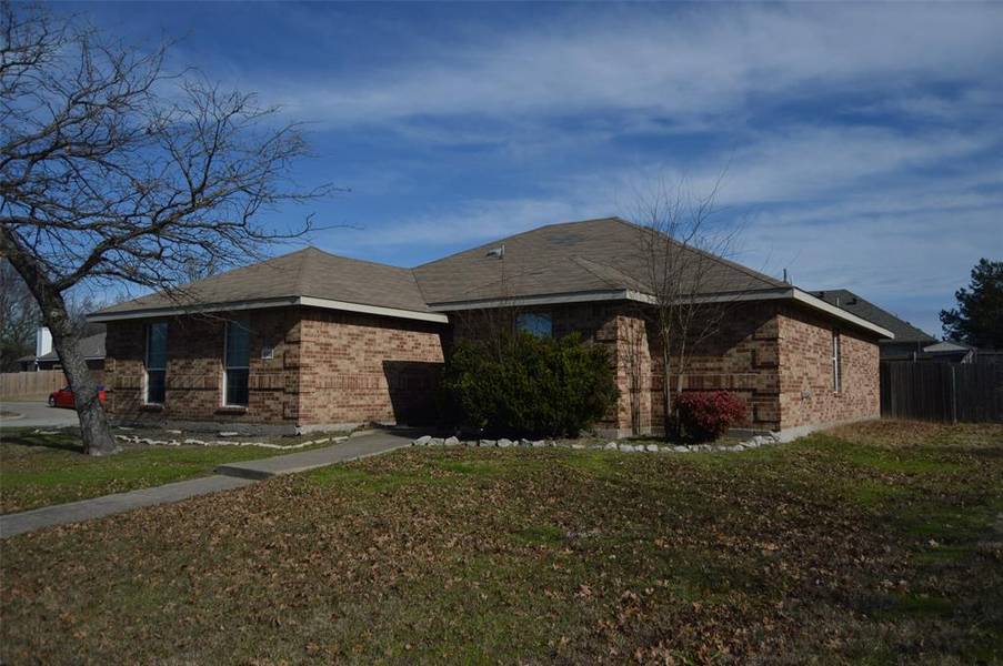 6901 Green Court, Greenville, TX 75402