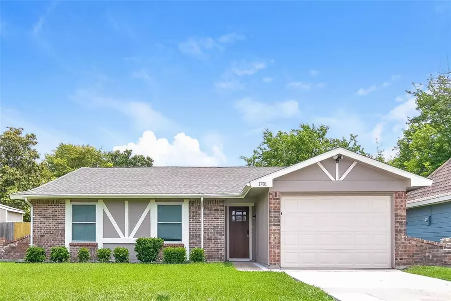 1701 Whiteoak Drive, Garland, TX 75040