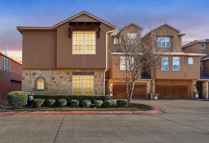 2665 Villa Di Lago #1, Grand Prairie, TX 75054