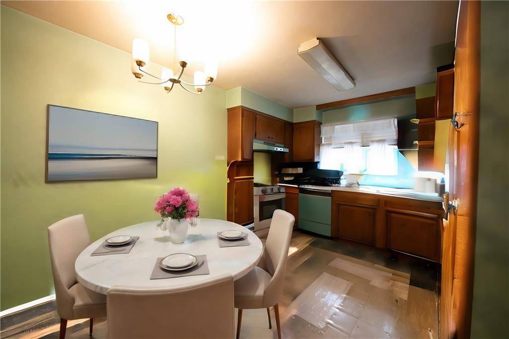Brooklyn, NY 11236,8308 Avenue N